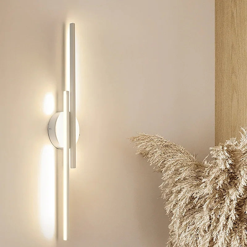 Modern Nordic Disc / Linear Metal LED Wall Lamp, Black / White